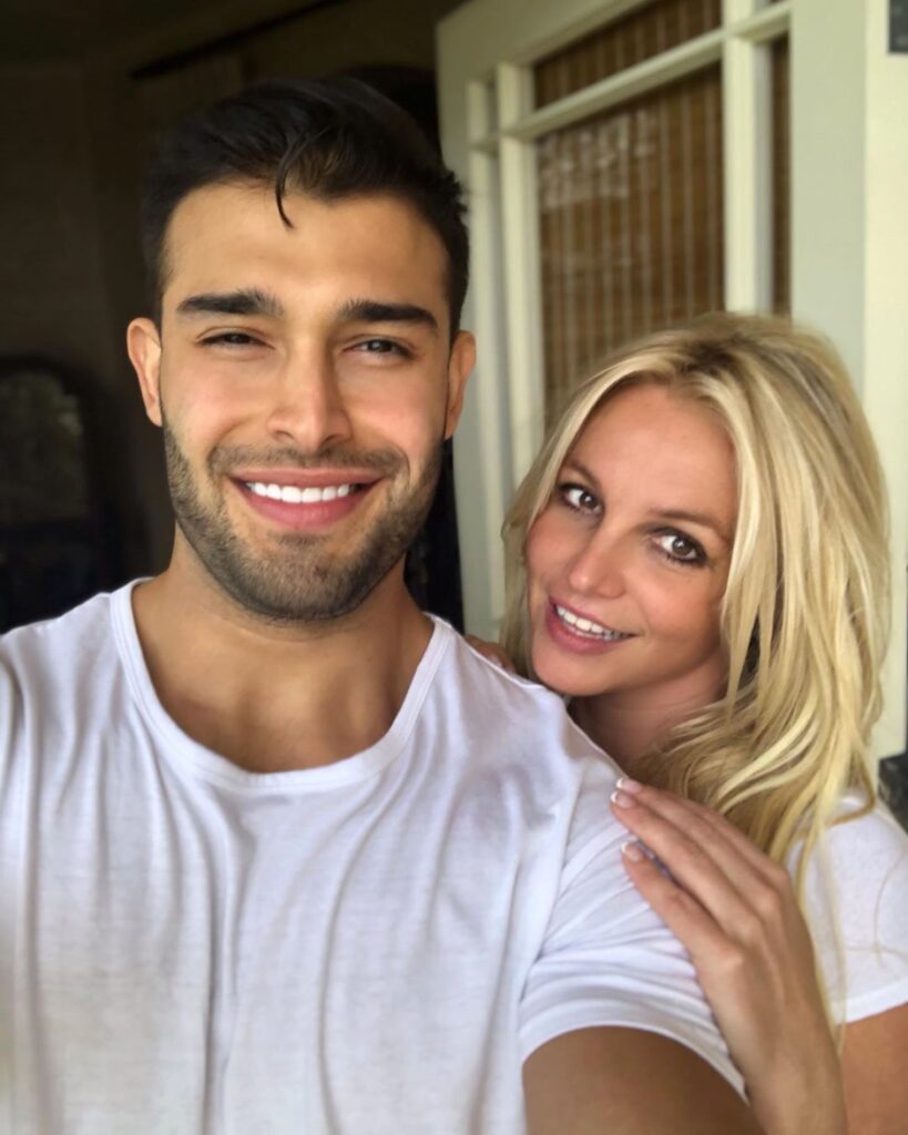 ¿Britney Spears se casa?: Su novio, Sam Asghari, es captado comprando un anillo en Cartier