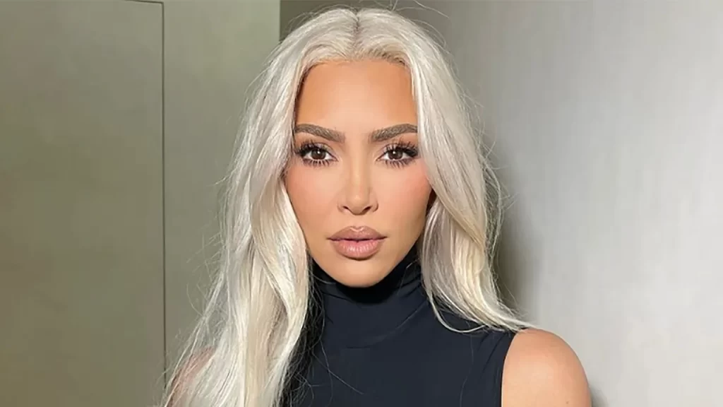 Kim Kardashian dice que ‘comería caca’ todos los días si eso la hiciera lucir más joven