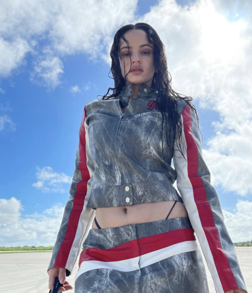 Rosalía hace historia en la música al aparecer en la portada de la revista Rolling Stone