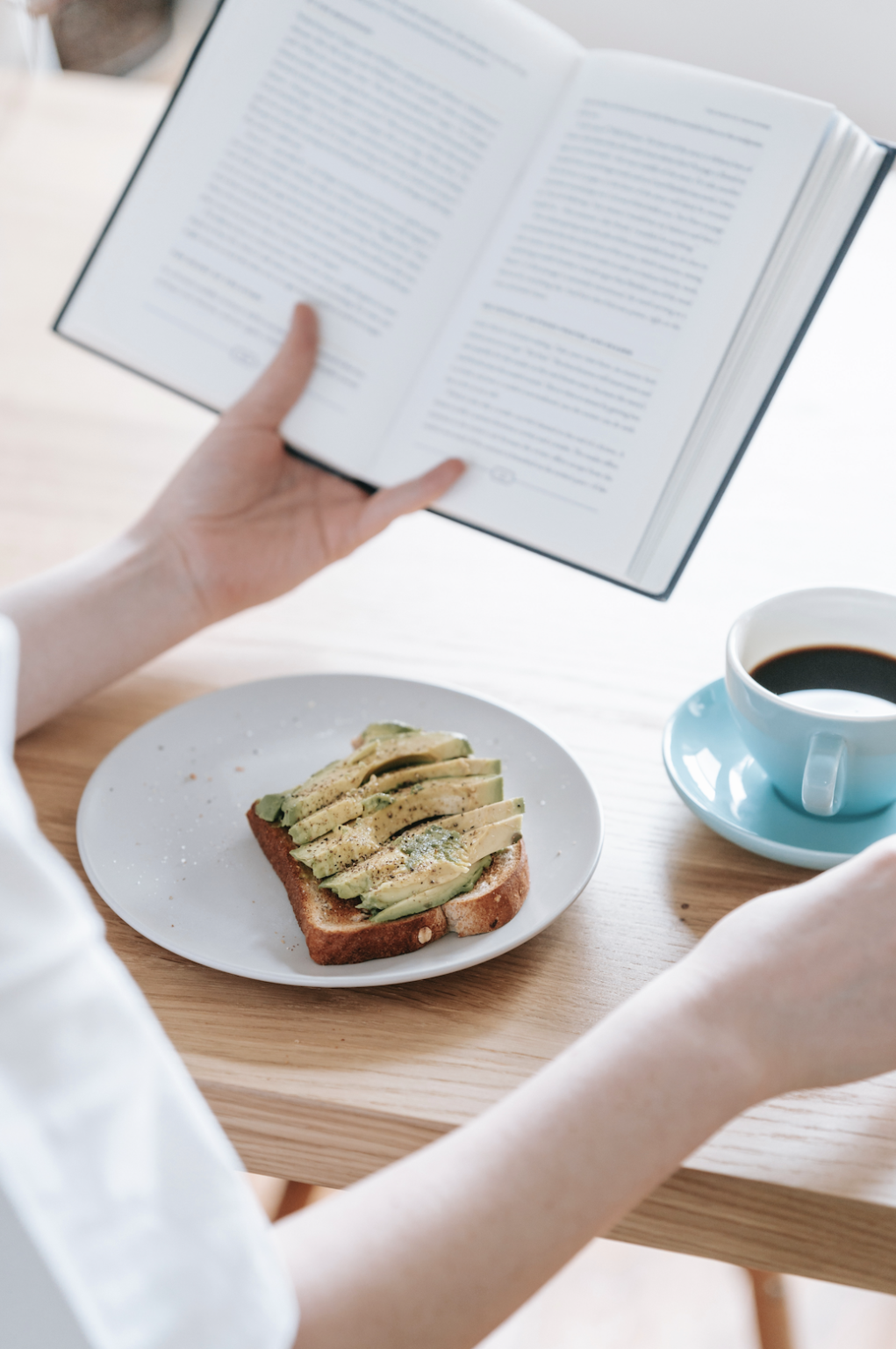La importancia de comer de forma consciente y cómo lograrlo