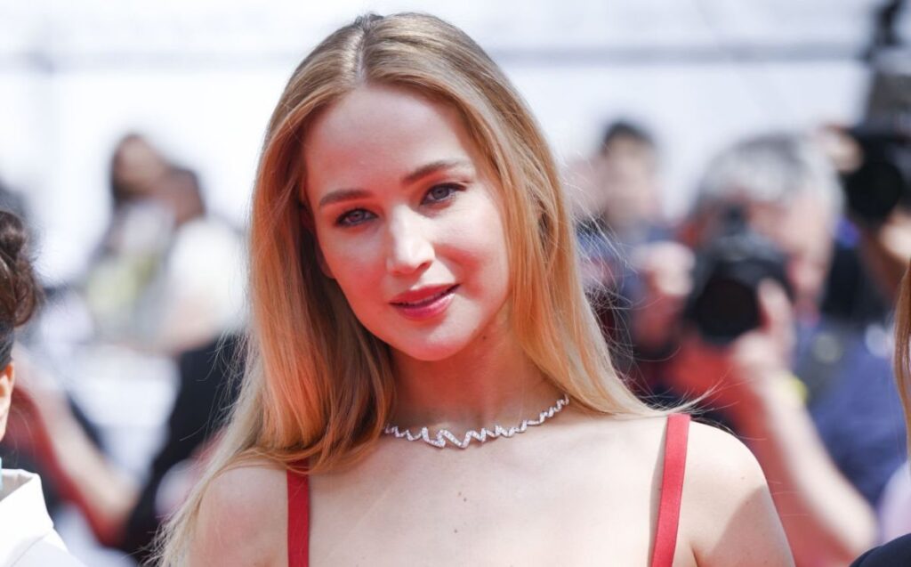 Jennifer Lawrence habla tras polémica en el Festival de Cannes