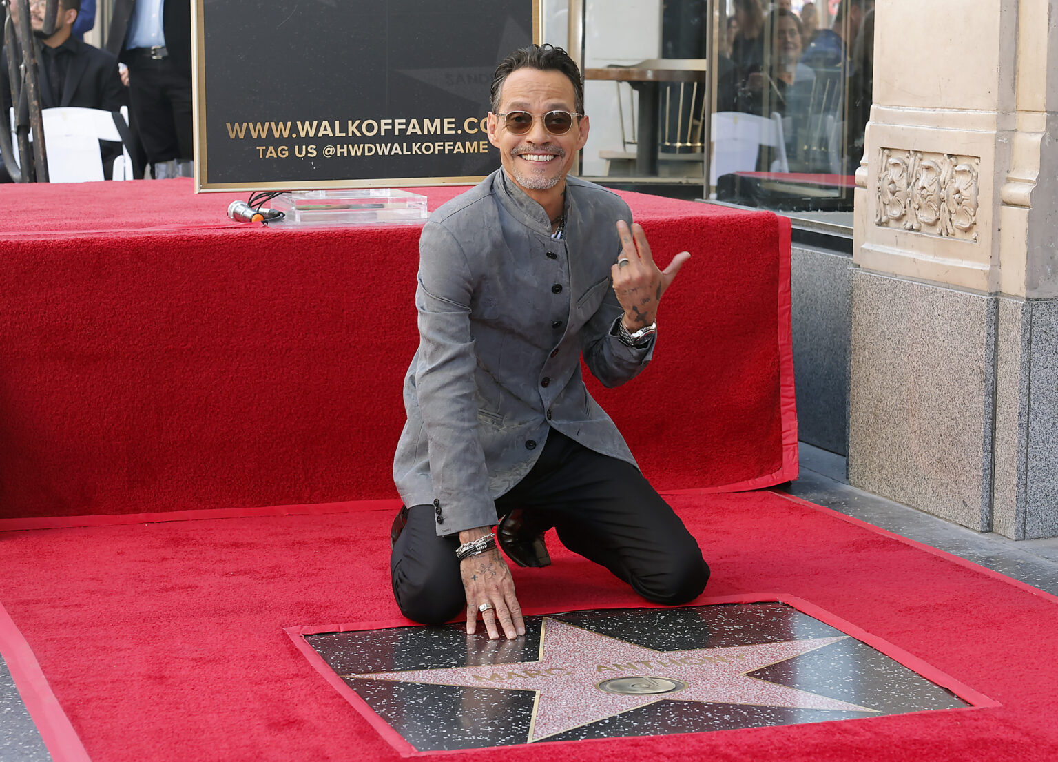 Marc Anthony presente en el Paseo de la Fama