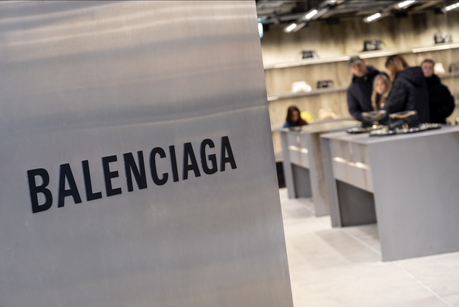 Cristóbal Balenciaga, la serie que estará inspirada en el diseñador