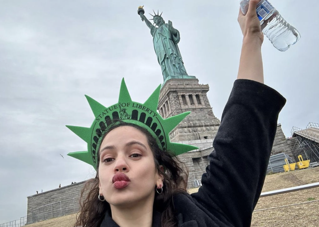 Rosalía deja España y se muda a Estados Unidos