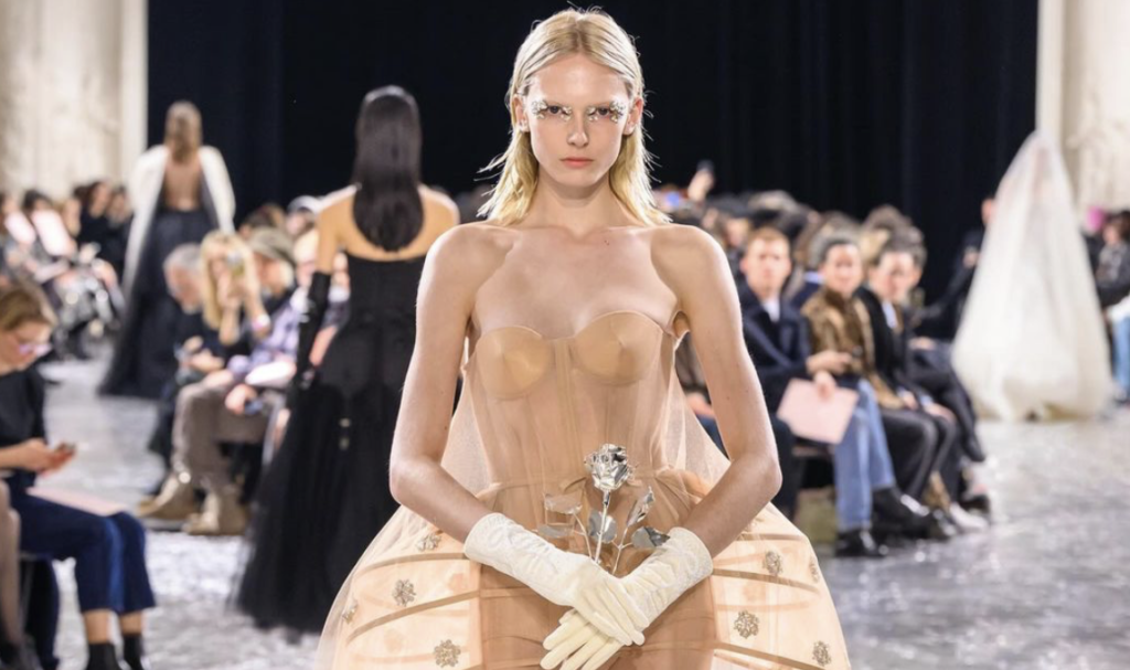 Simone Roche presenta la última colección de Jean- Paul Gaultier