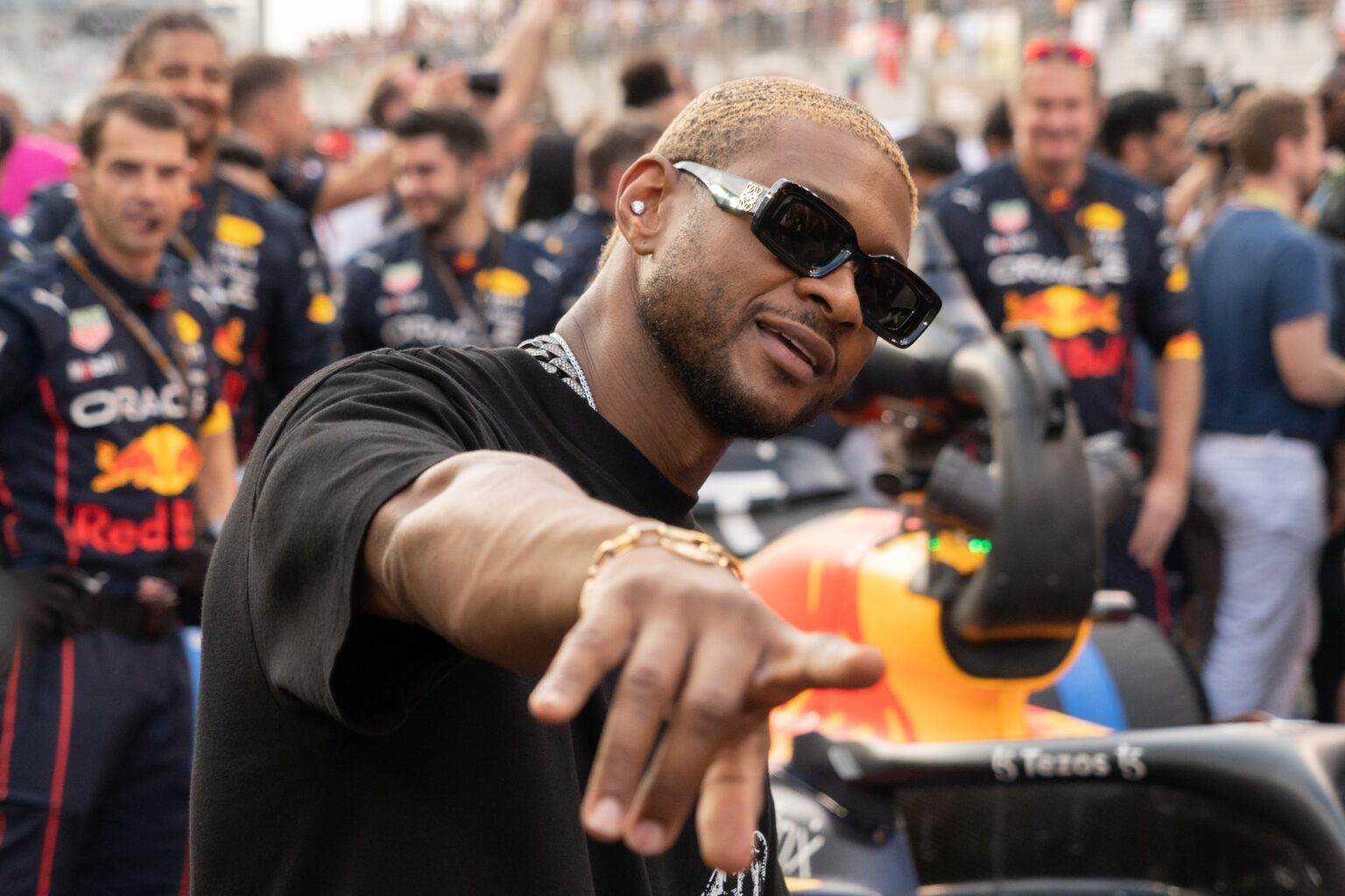 Usher prepara su show de medio tiempo para el Super Bowl LVII