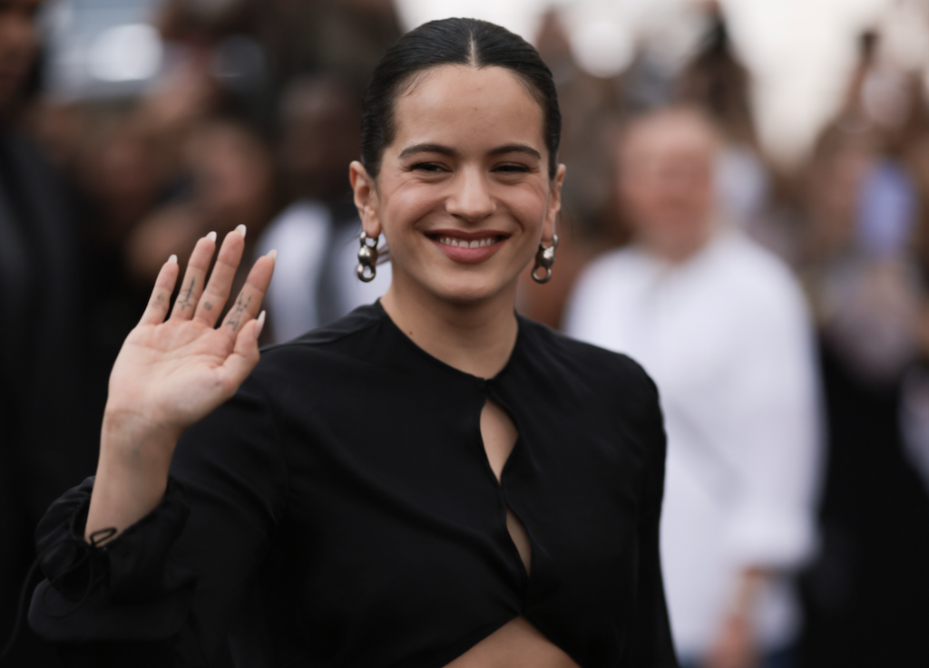 El sorprendente romance de Rosalía