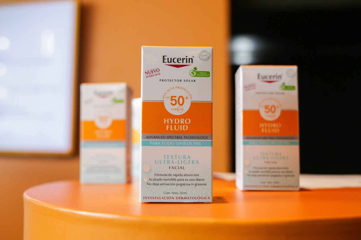 ¡Fluye con el sol! Hydro-Fluid te protege