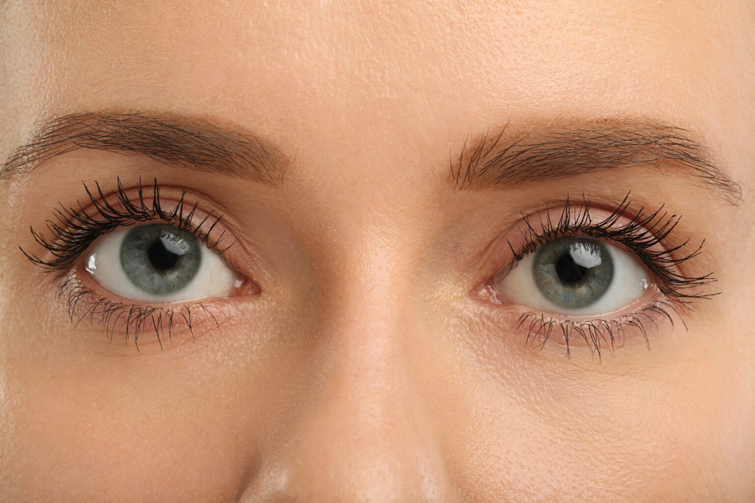 Cinco consejos para el cuidado de las pestañas